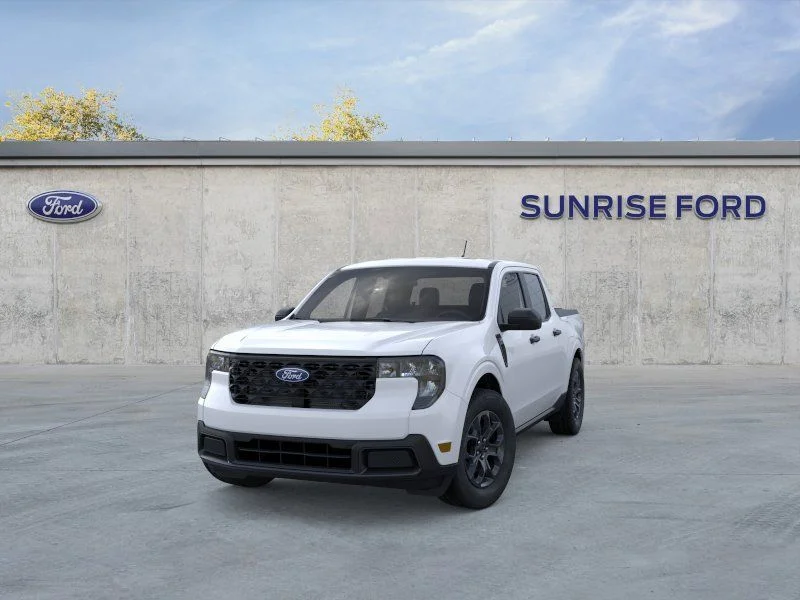 New 2026 Oxford White Ford XLT image 2