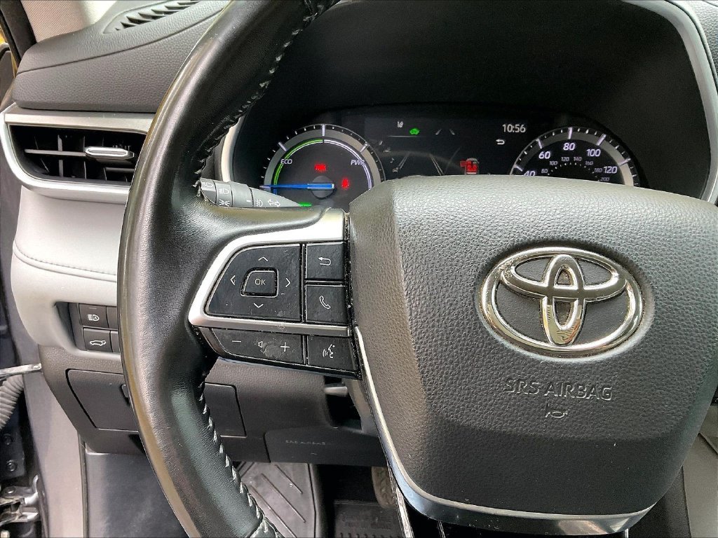 Used 2021 Magnetic Gray Metallic Toyota XLE image 24