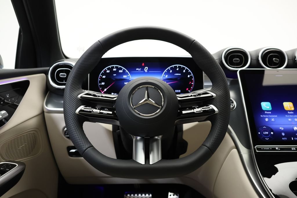 New 2027 Black Mercedes-Benz GLC 300 image 20