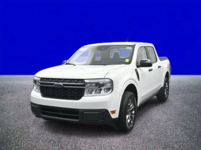 Used 2024 Oxford White Ford XLT image 4