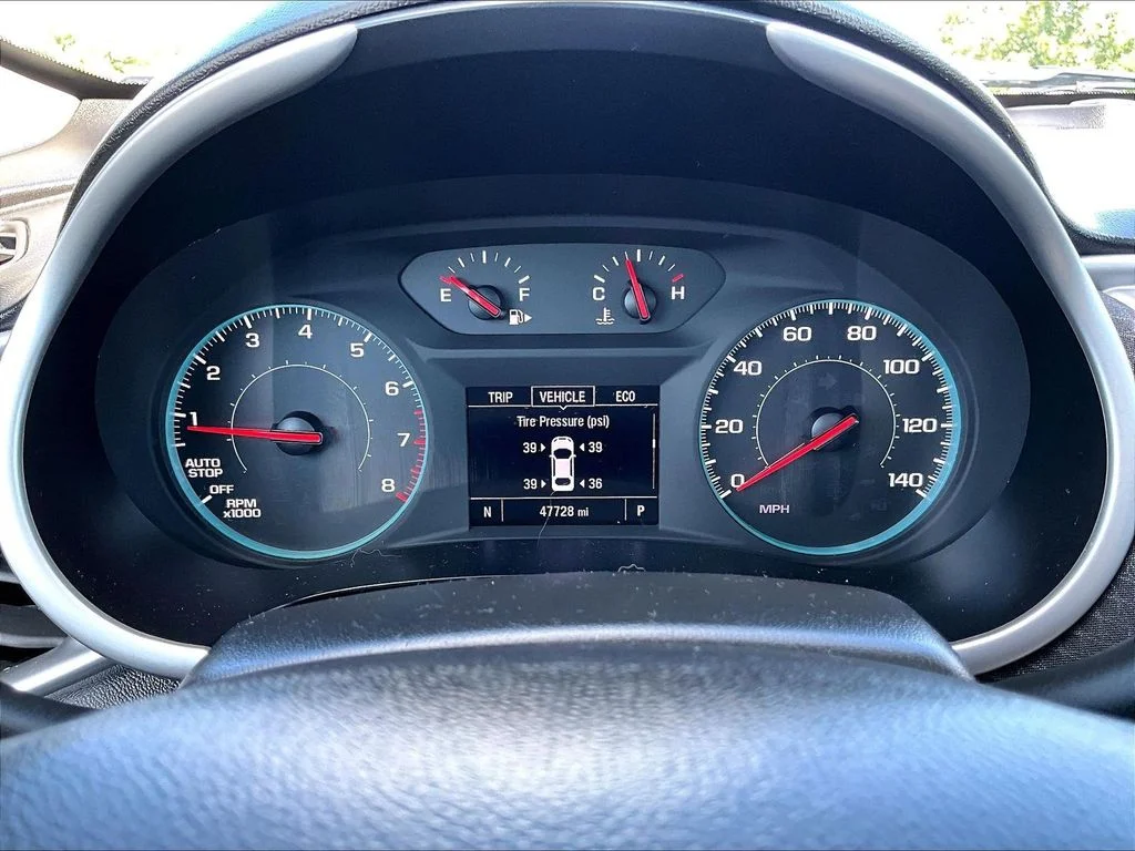 Used 2024 Blue Chevrolet LT image 15