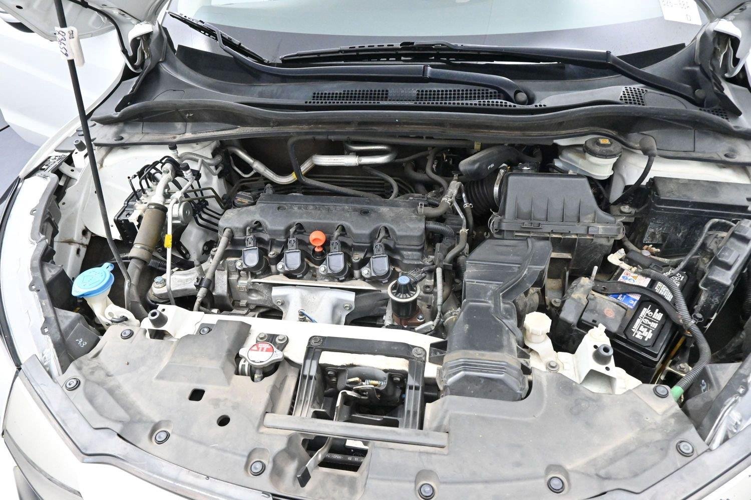 Used 2022 Platinum White Pearl Honda EX-L image 29