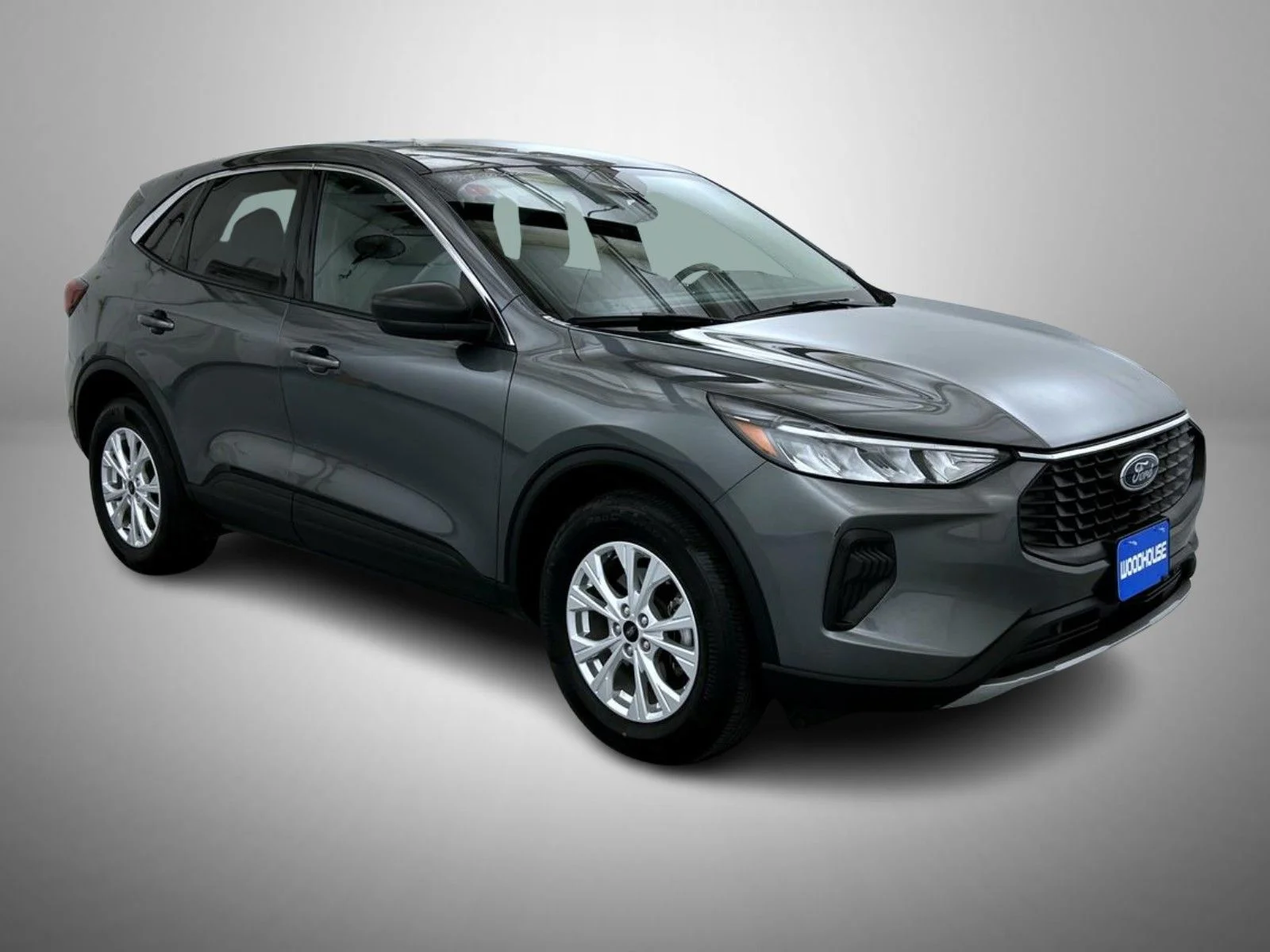 Used 2023 Gray Ford Active image 3
