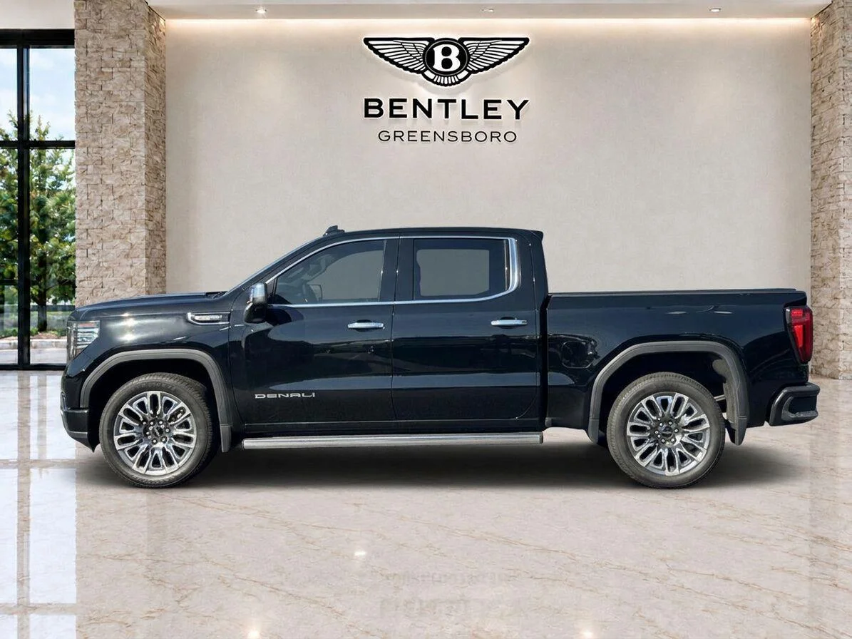Used 2023 Onyx Black GMC Denali Ultimate image 2