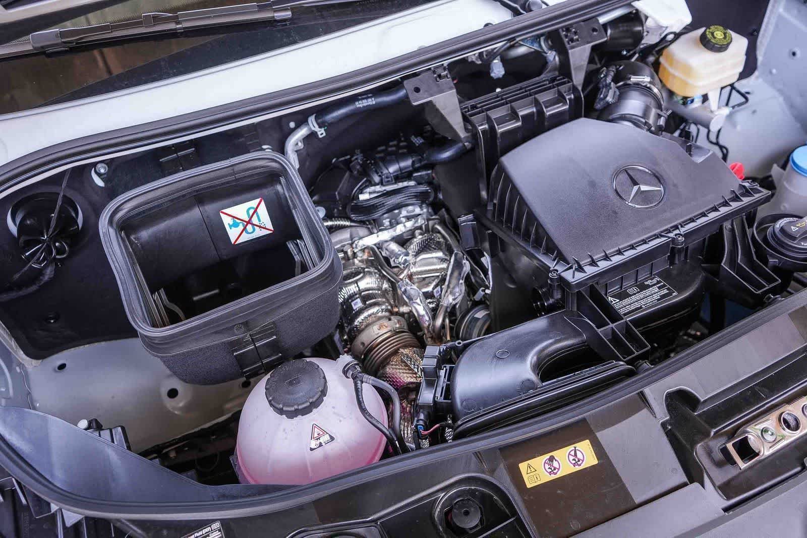 New 2026 Arctic White Mercedes-Benz RWD 2.0L I4 Diesel Turbocharged High Output image 67