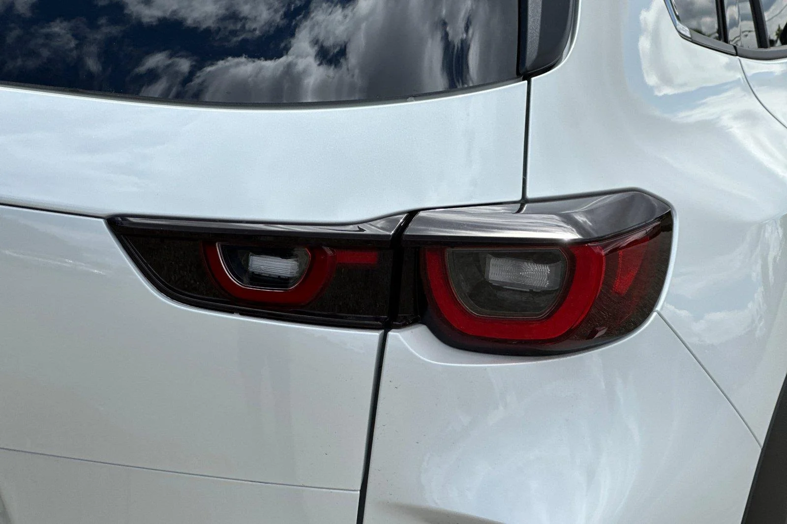 New 2026 Wind Chill Pearl Mazda 2.5 Turbo Premium Plus AWD image 34