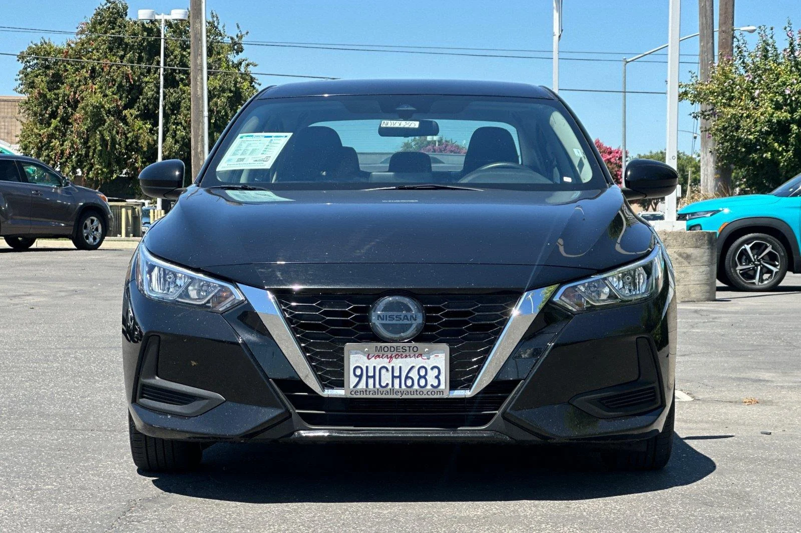 Used 2023 Super Black Nissan SV image 9