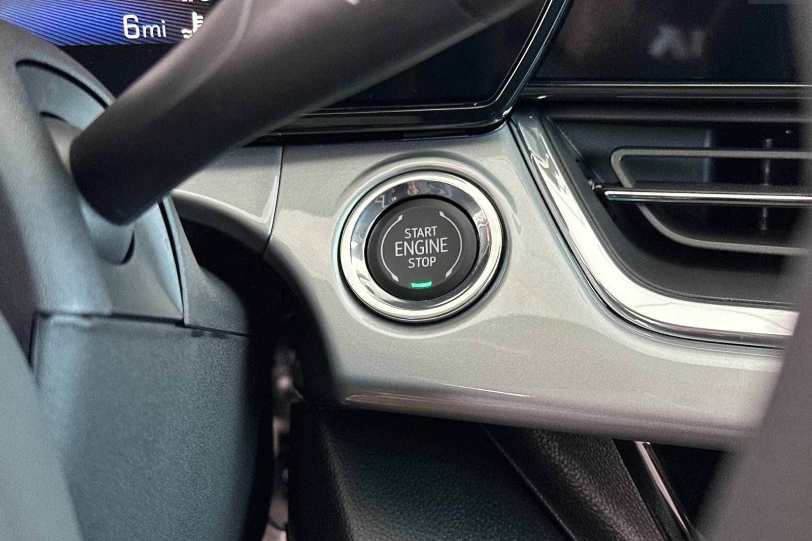 New 2026 Summit White Chevrolet LT image 22