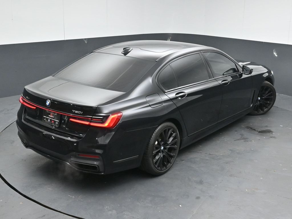 2022 BMW 750LI - Image 41