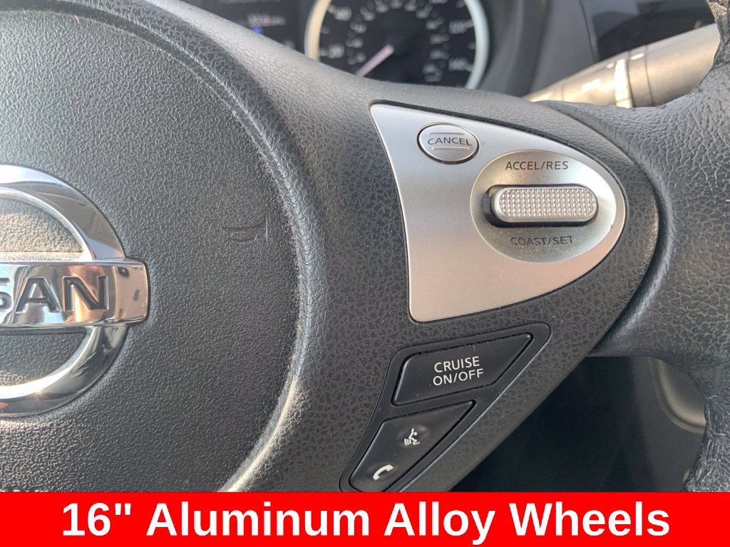 Used 2019 Gray Nissan  image 11