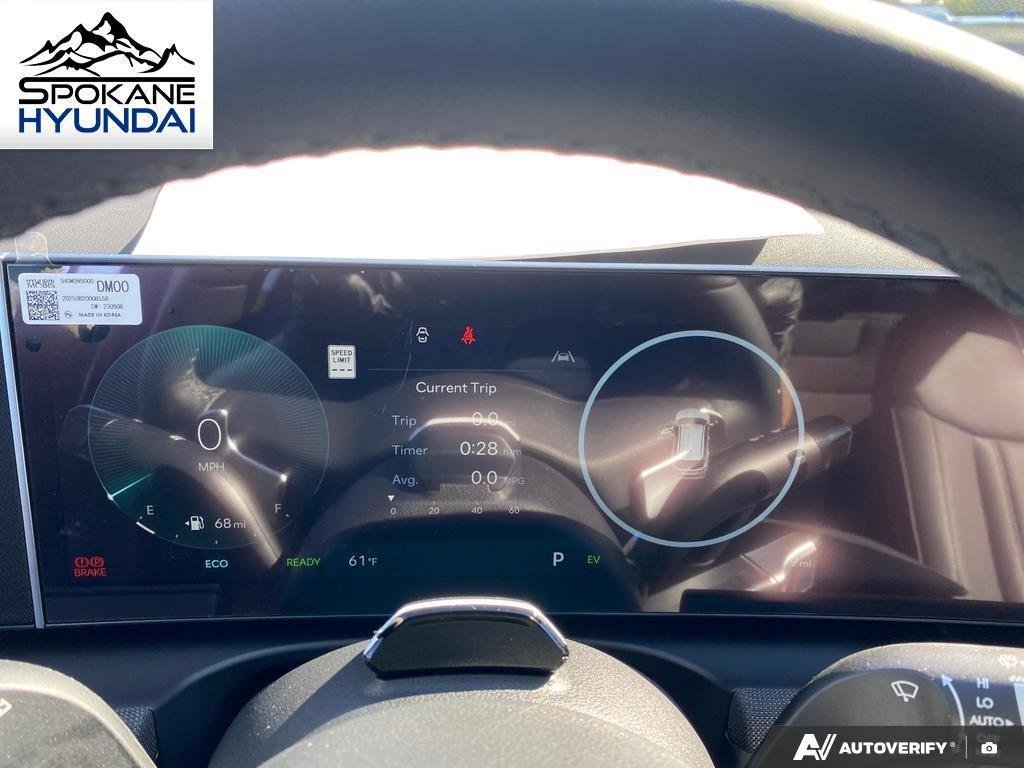 New 2026 Ecotronic Gray Hyundai Limited image 18