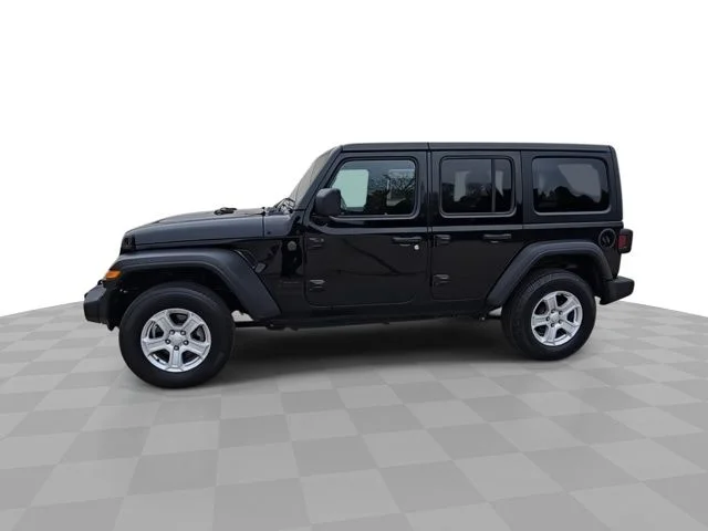 Certified Used 2022 Black Clearcoat Jeep Unlimited Sport S image 4