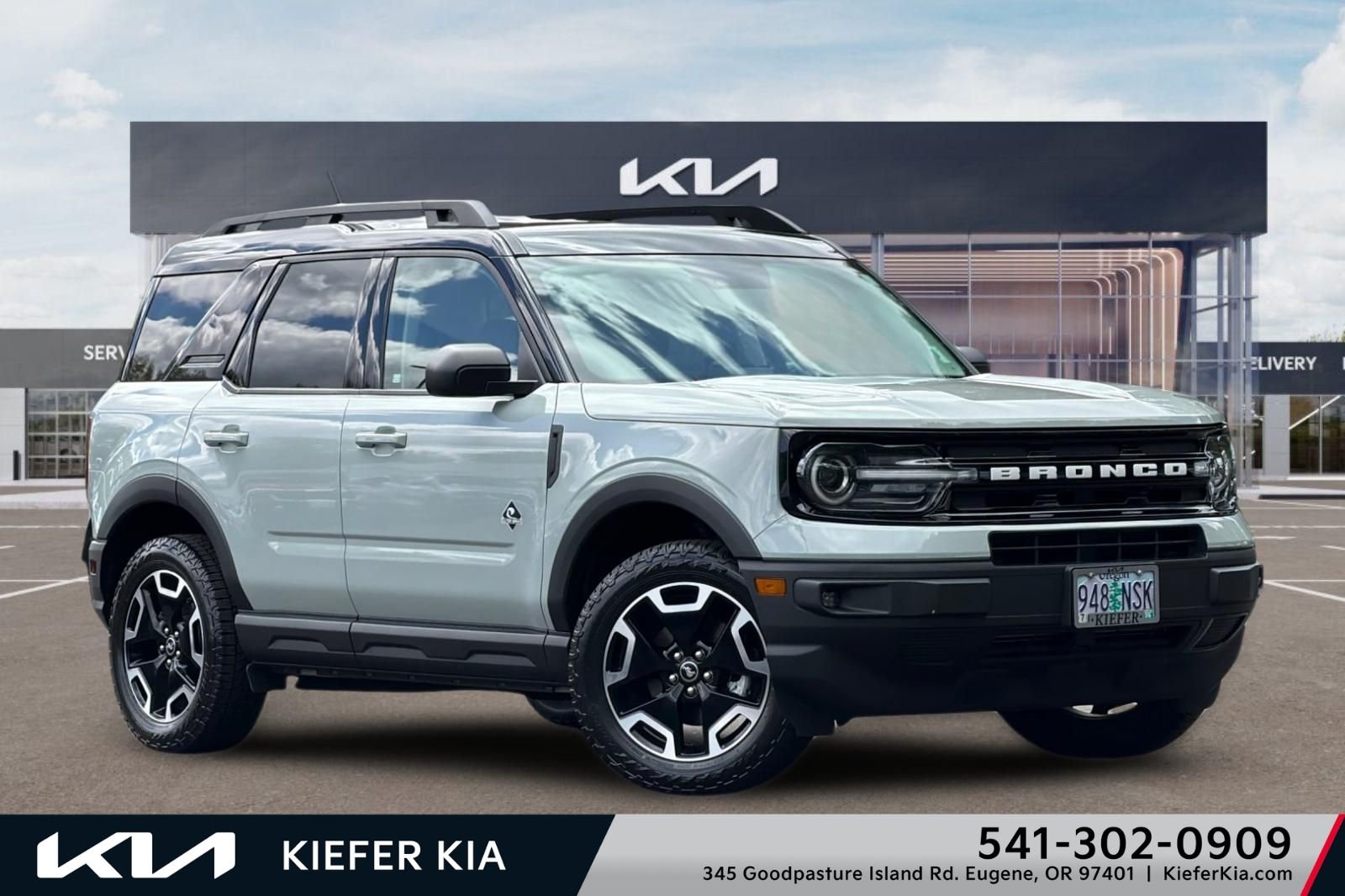2023 Ford Bronco Sport Outer Banks 4X4's photo
