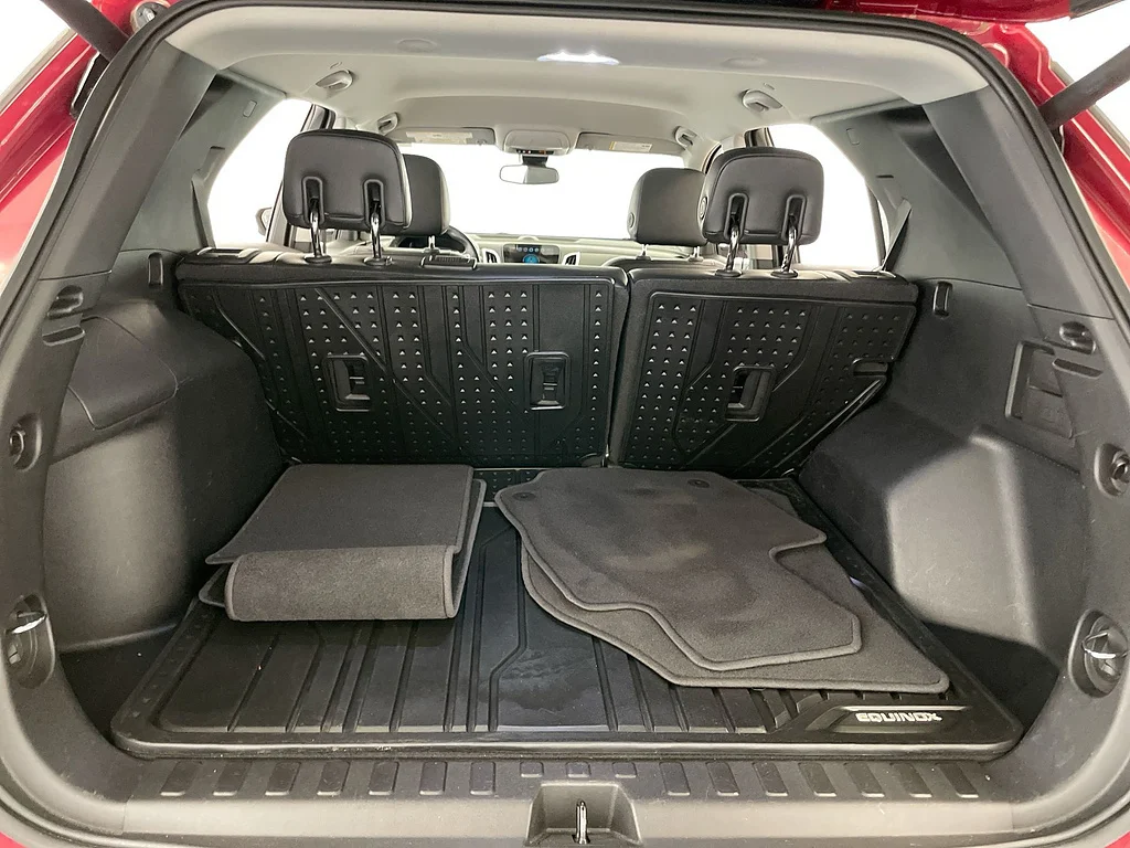Used 2018 Cajun Red Tintcoat Chevrolet Premier image 25