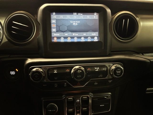 Used 2021 White Jeep Unlimited Sport S image 16
