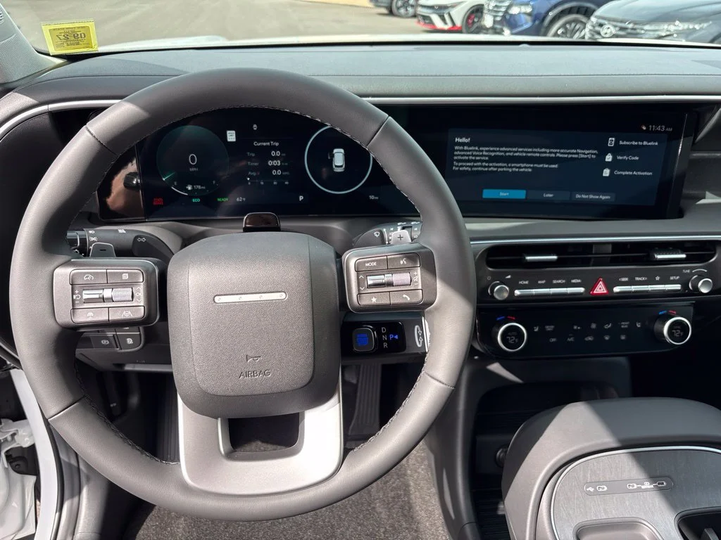 New 2027 White Hyundai SEL image 15