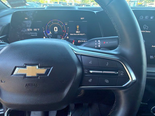 Used 2025 Sterling Gray Metallic Chevrolet Premier image 21