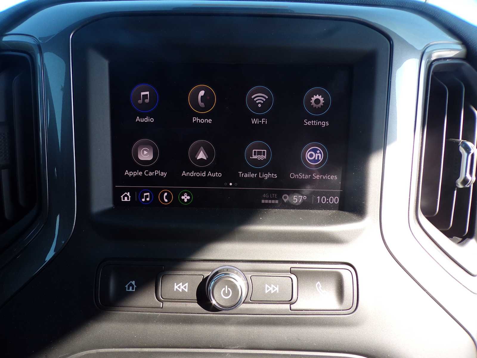 2024 Chevrolet Silverado 1500 Custom - Photo 18