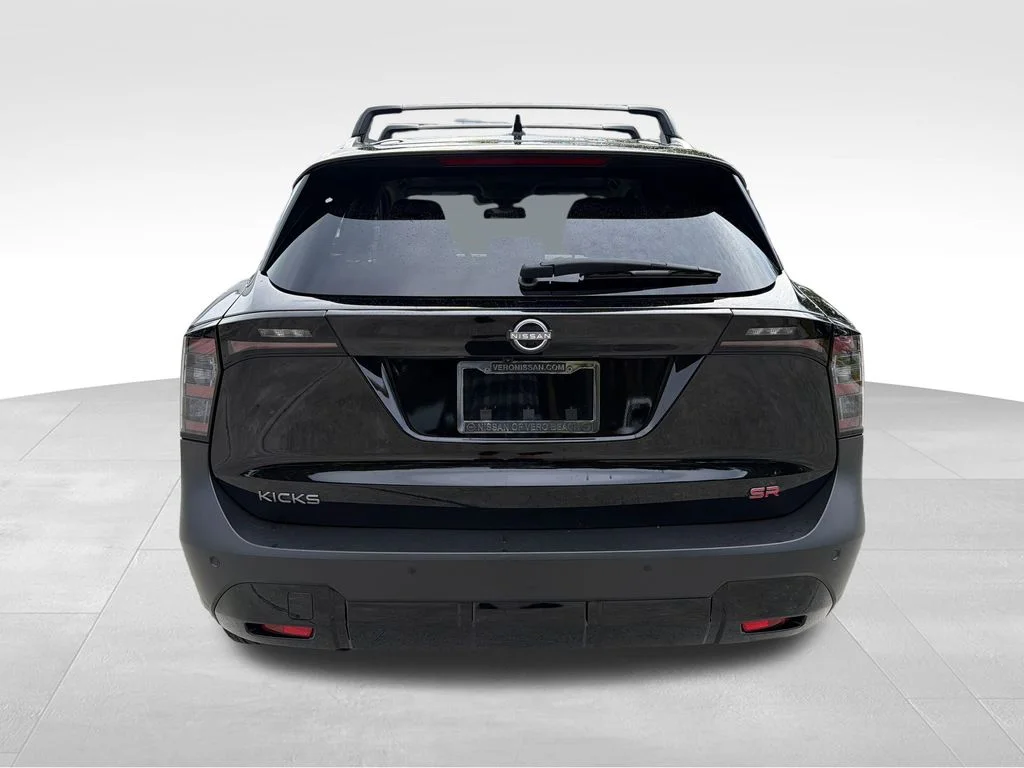 Used 2025 Black Nissan SR image 7