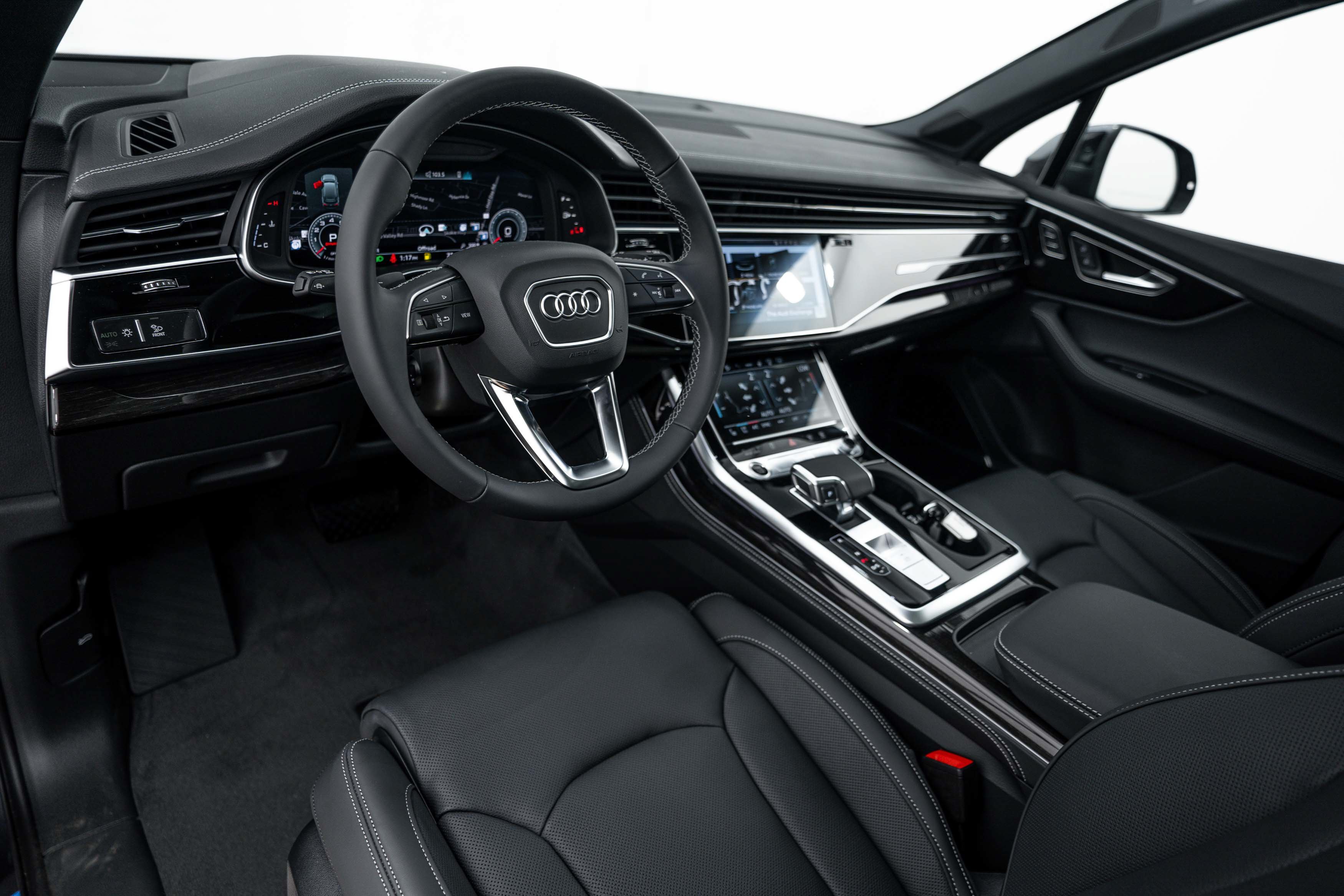 New 2026 Daytona Gray Audi S line Prestige image 9