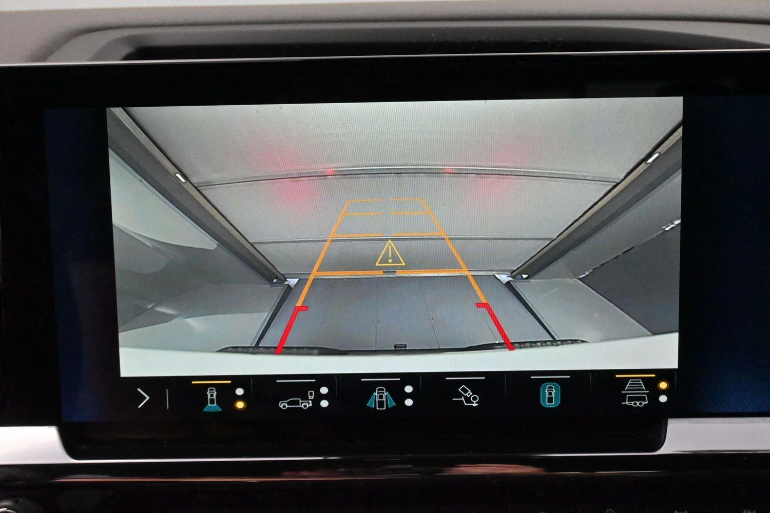 Used 2023 Summit White Chevrolet ZR2 image 22