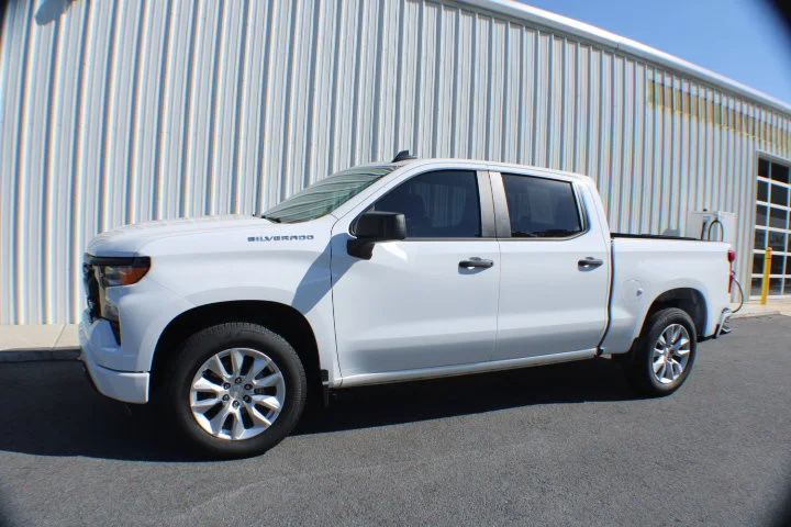 Used 2023 Summit White Chevrolet Custom image 4