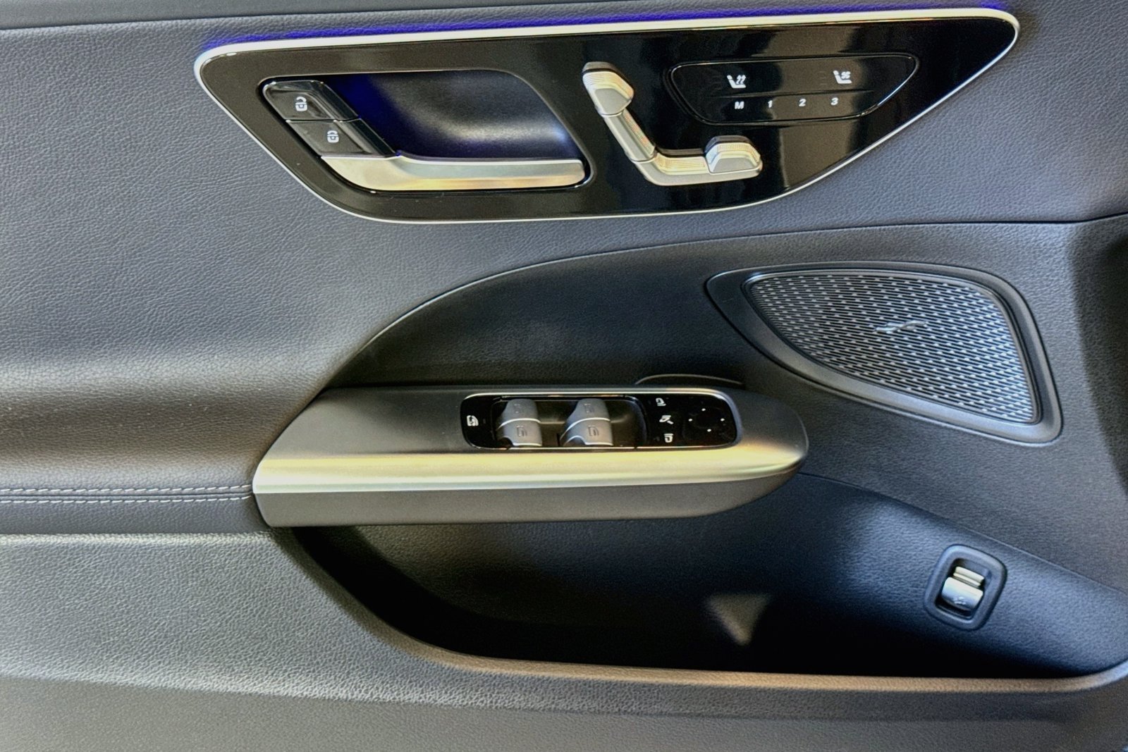 New 2026 Selenite Grey Metallic Mercedes-Benz C 300 image 16