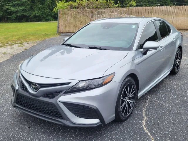 Used 2024 Silver Toyota SE image 5