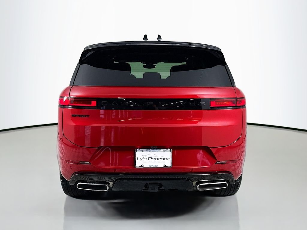 New 2026 Firenze Red Land Rover Dynamic SE image 10