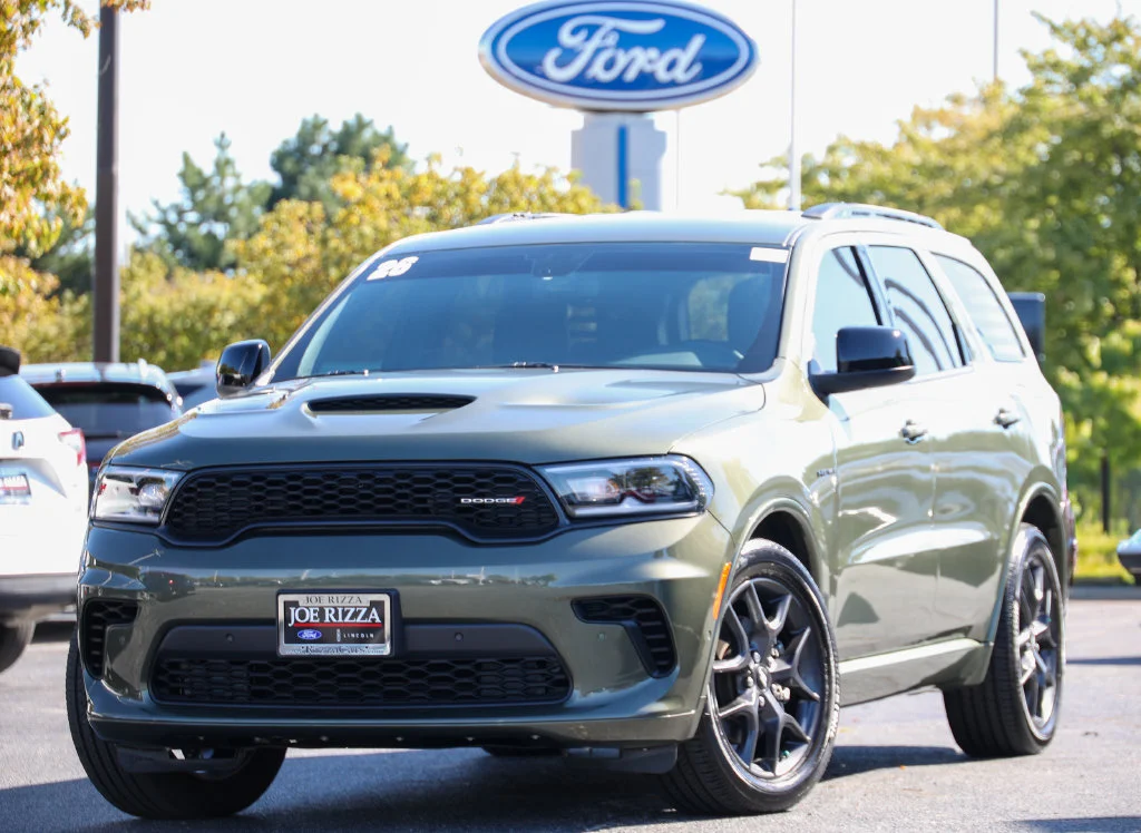 Certified Used 2026 Green Dodge GT HEMI V8 image 2