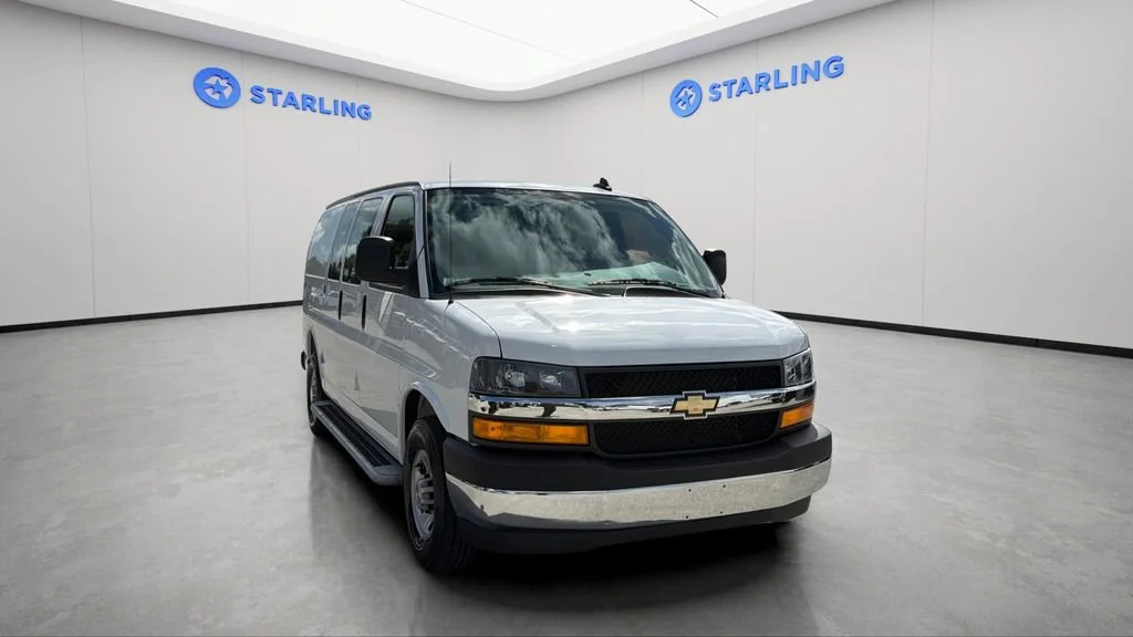 2025 Chevrolet Express Cargo Work Van - Photo 28