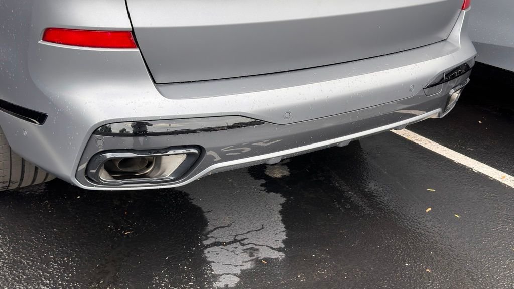Used 2025 Frozen Pure Grey Metallic BMW xDrive40i image 7