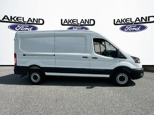 New 2026 White Ford Base image 2