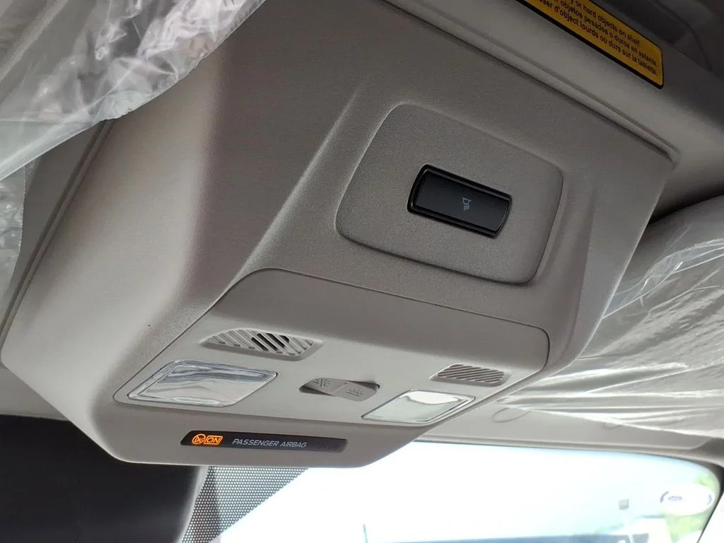 New 2026 Oxford White Ford Cargo Van image 20