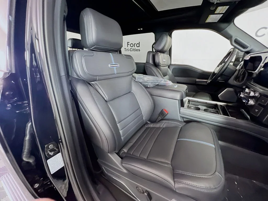 New 2026 Agate Black Metallic Ford Platinum image 18