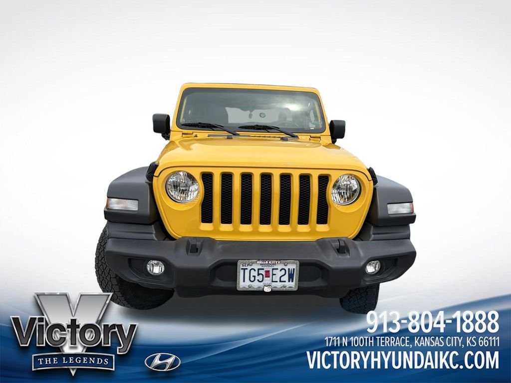 Used 2019 Jeep Wrangler Unlimited Sport S with VIN 1C4HJXDN2KW634750 for sale in Kansas City