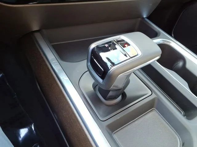 Used 2025 Sterling Gray Metallic Chevrolet High Country image 23