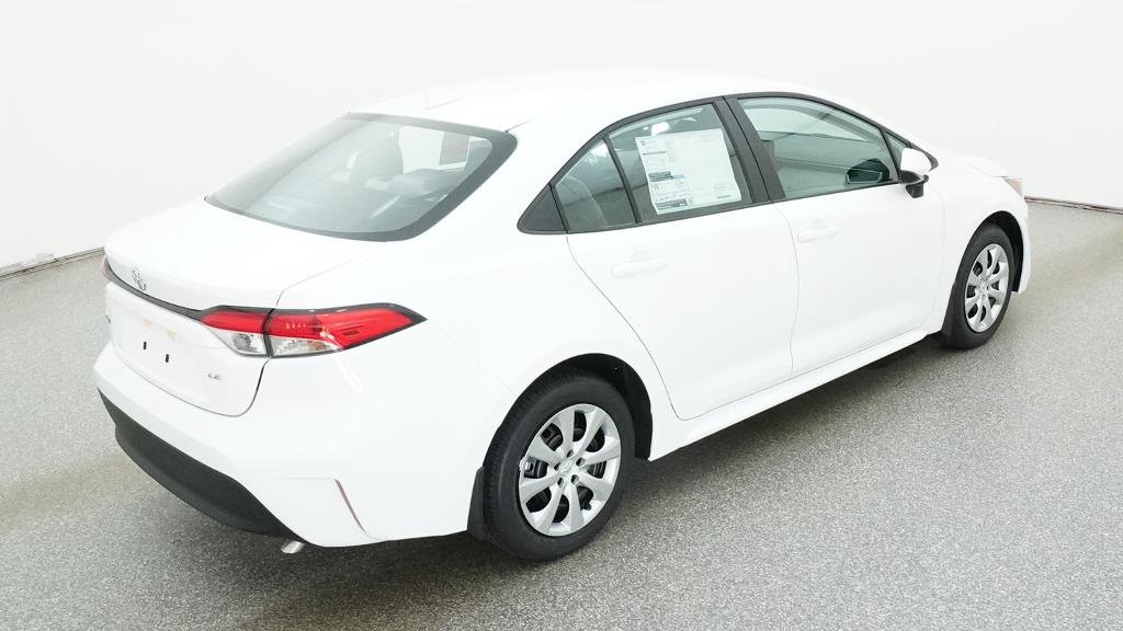 New 2026 Ice Cap Toyota LE image 18