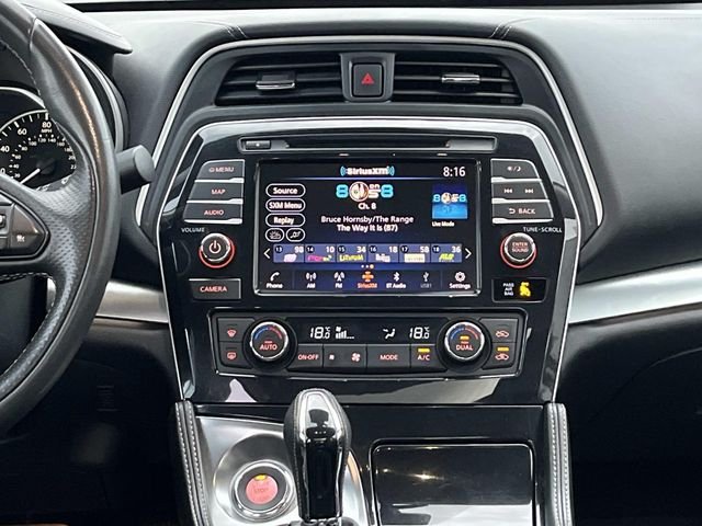 Used 2023  Nissan 3.5 SL image 15