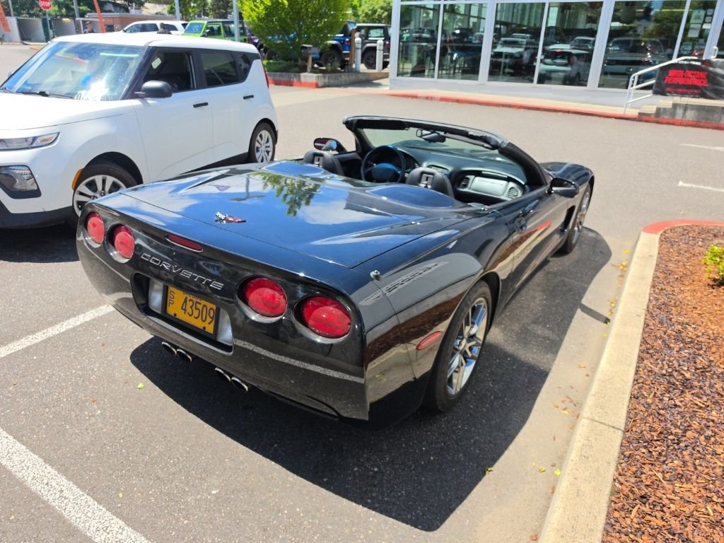 Used 1999 Black Chevrolet Base image 4