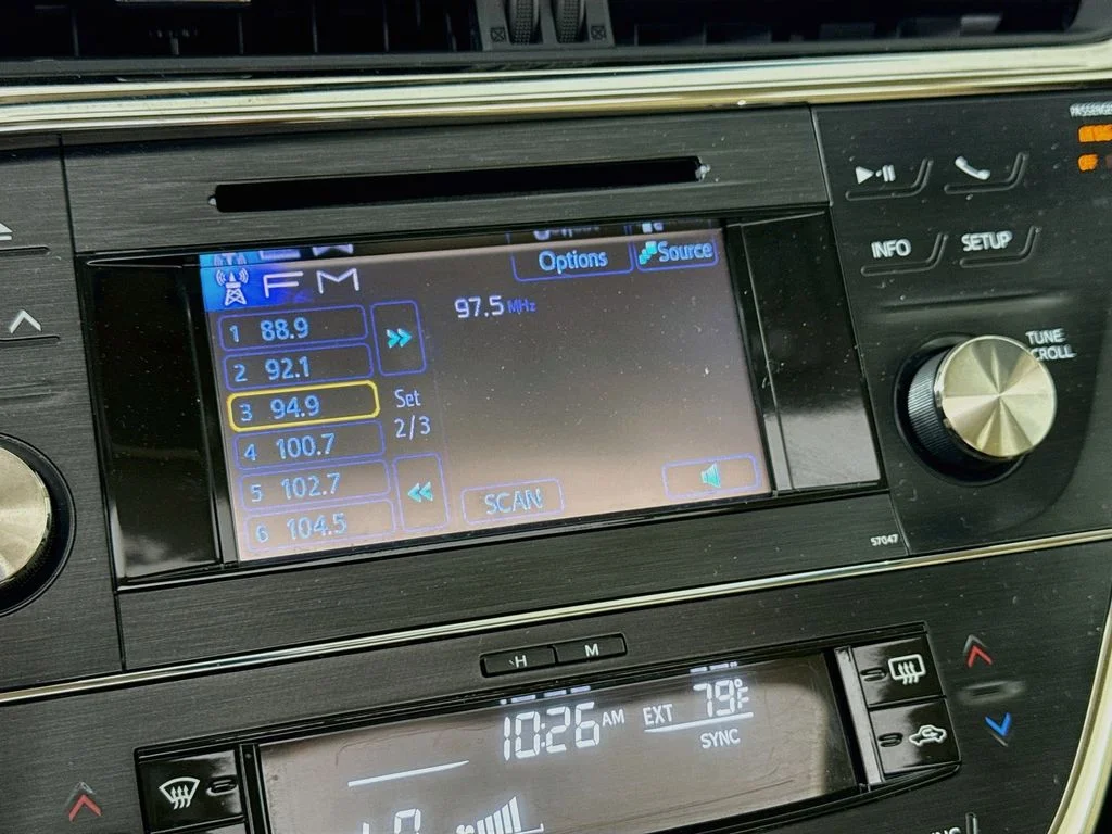 Used 2013 Attitude Black Metallic Toyota XLE image 13