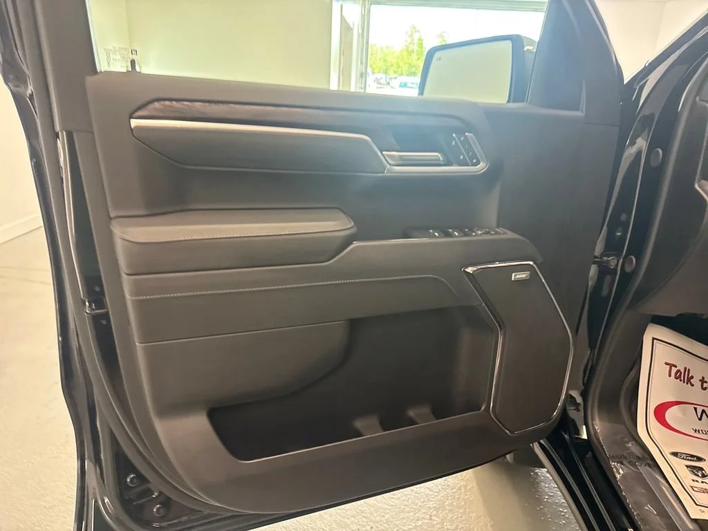 New 2026 Onyx Black GMC SLT image 12