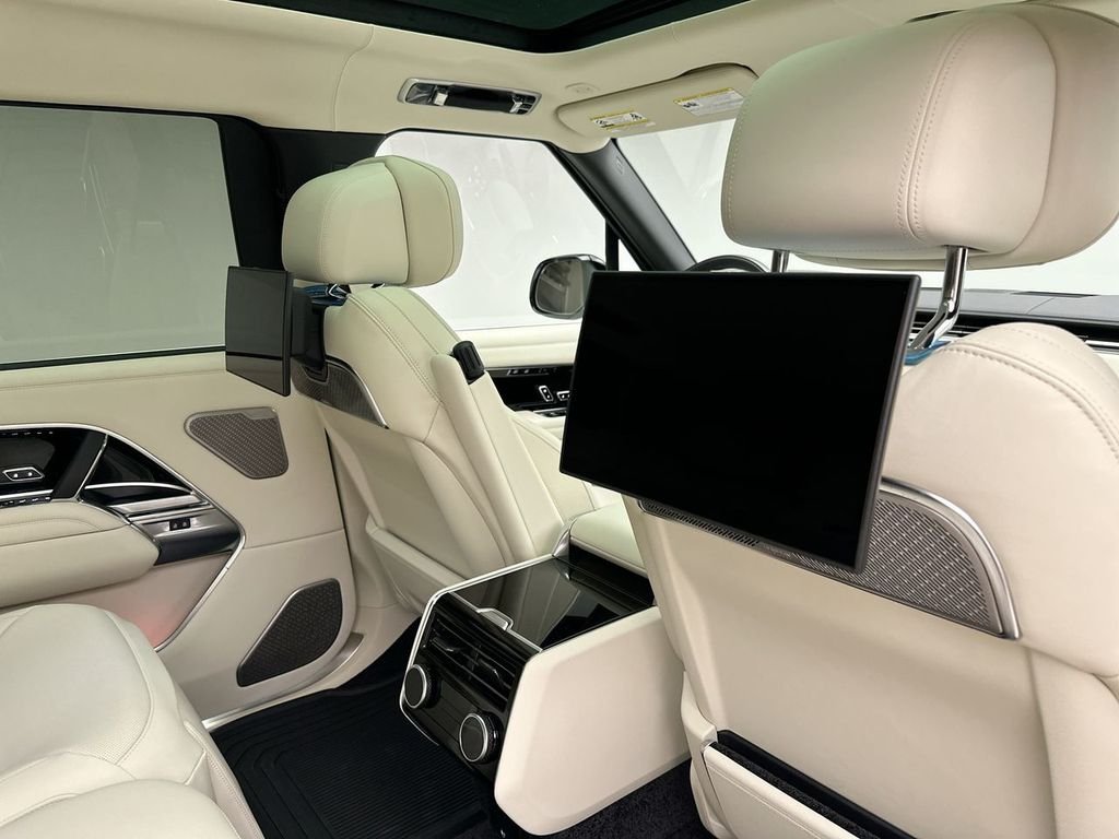New 2026 Icy White Satin Land Rover Autobiography image 16