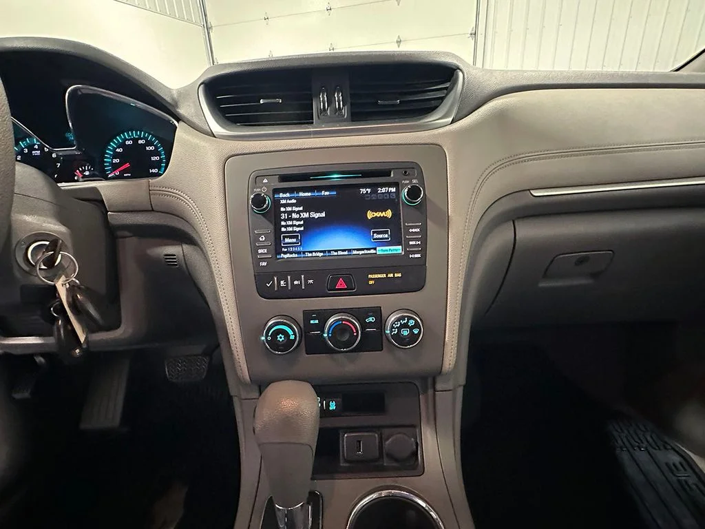 Used 2017 White Chevrolet LS image 30