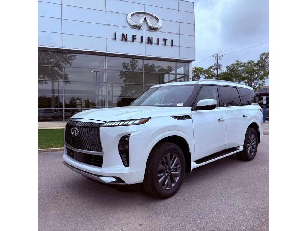 2026 INFINITI QX80 Pure 4WD's photo
