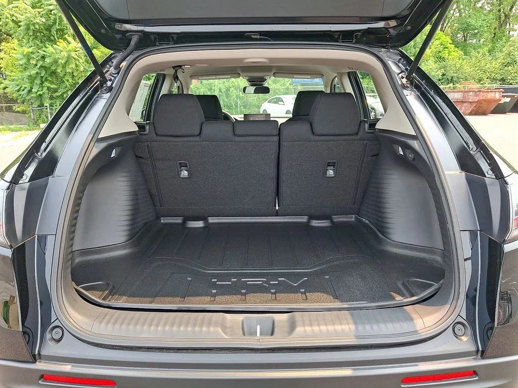 Certified Used 2025  Honda LX image 27