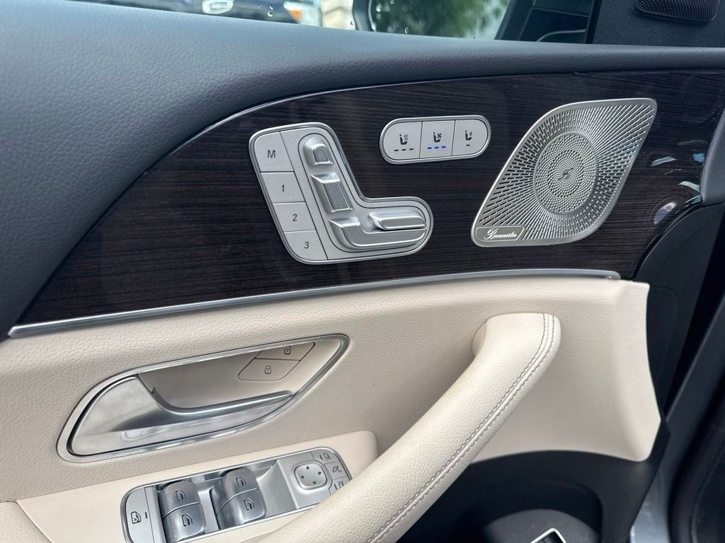 Used 2026 Gray Mercedes-Benz GLE 450 image 11