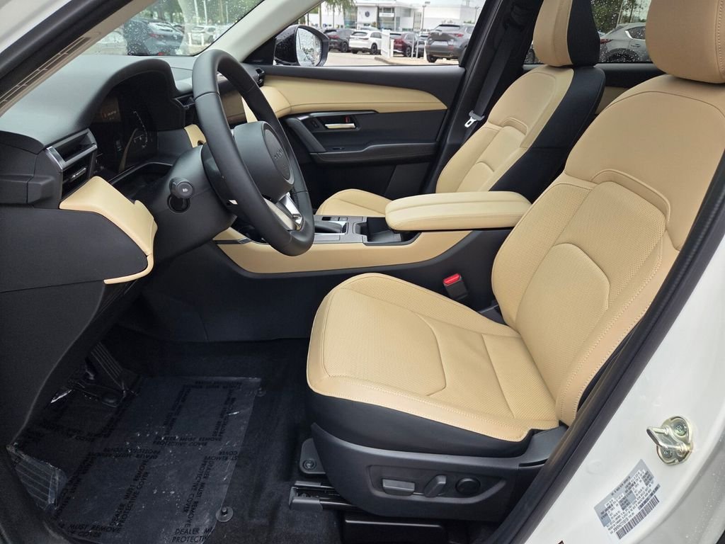 Certified Used 2026 White Mazda 2.5 S Premium image 4