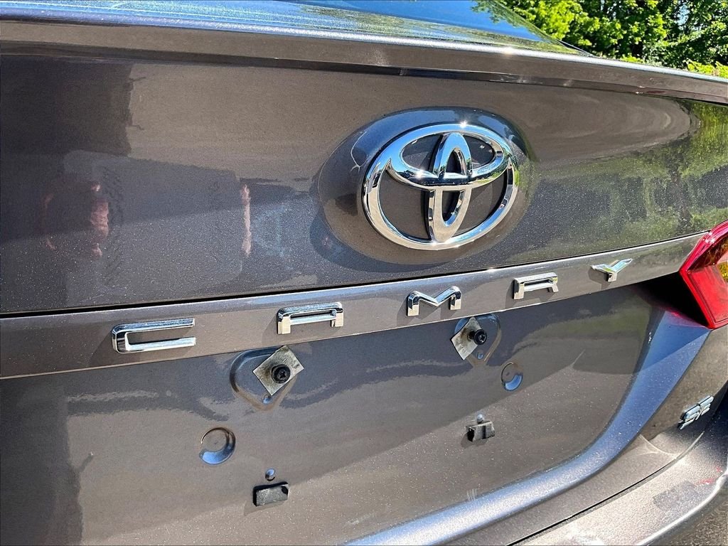 Used 2023 Gray Toyota SE image 27