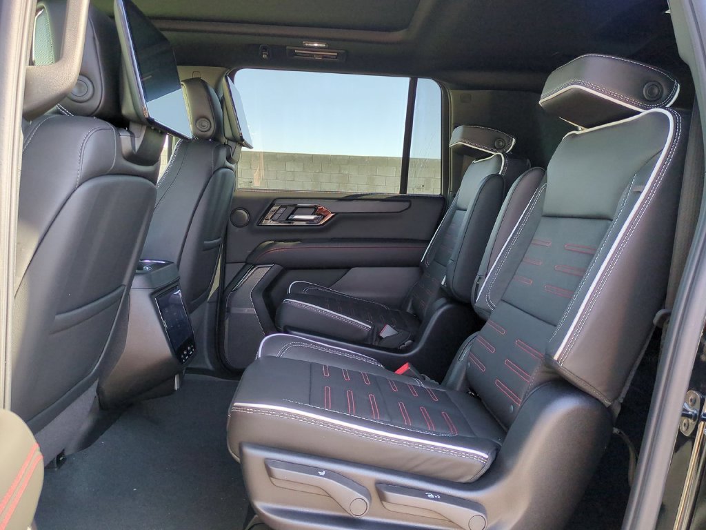 2026 GMC Yukon XL AT4 Ultimate - Photo 27